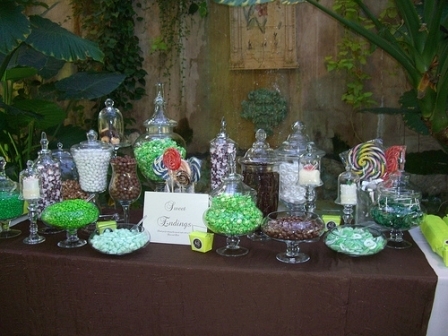 candy buffet wedding black and white